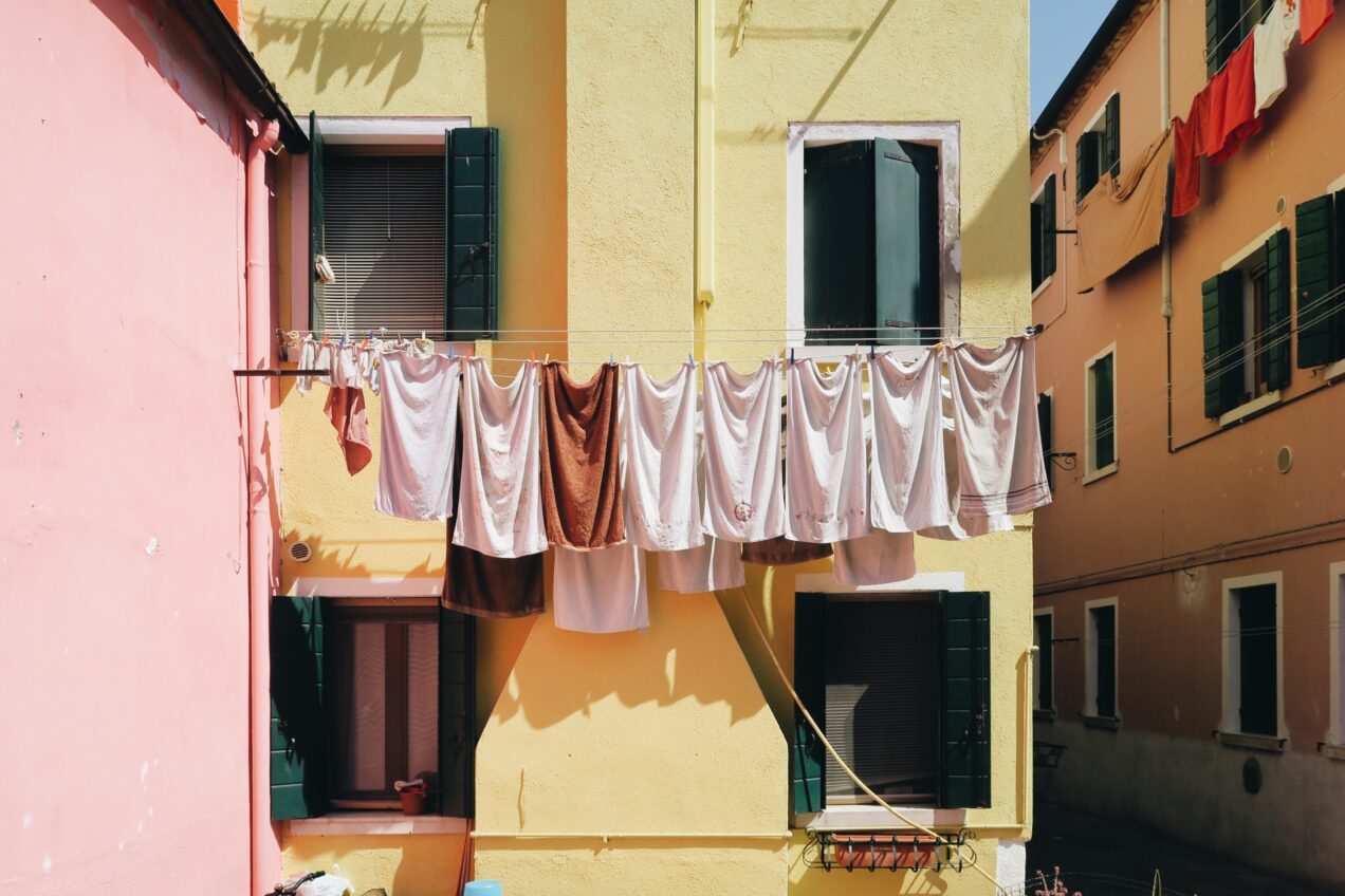 how to do laundry on Italy trip